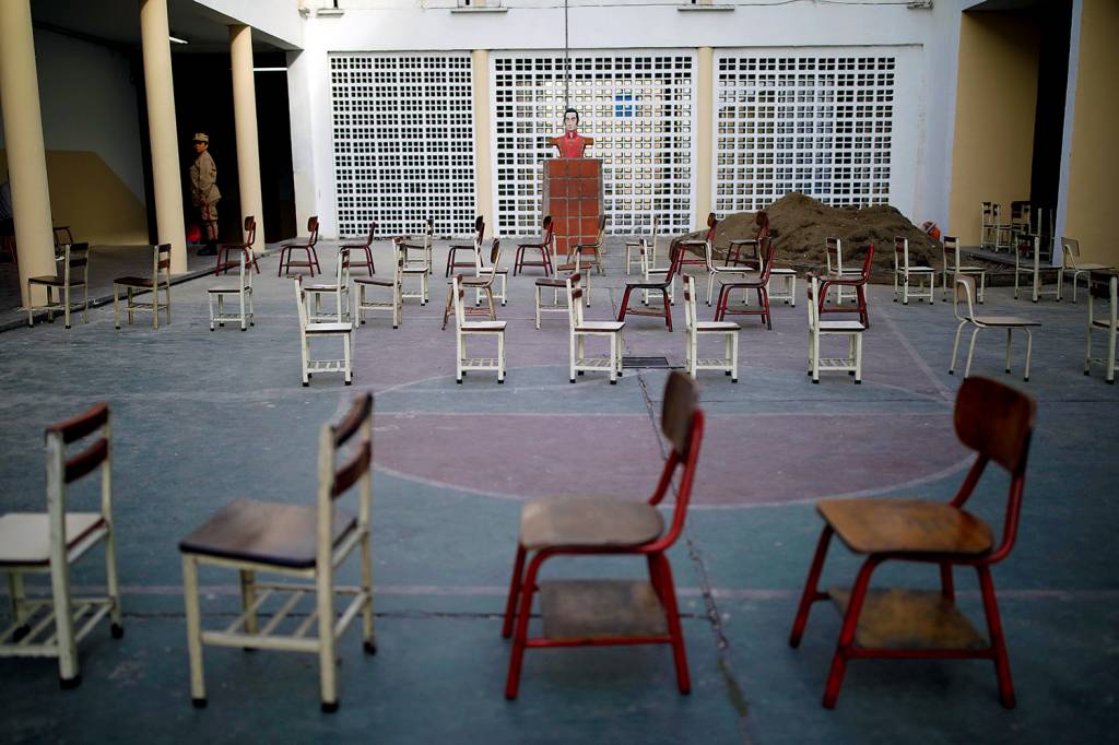 Agonia sem fim Agonia sem fim