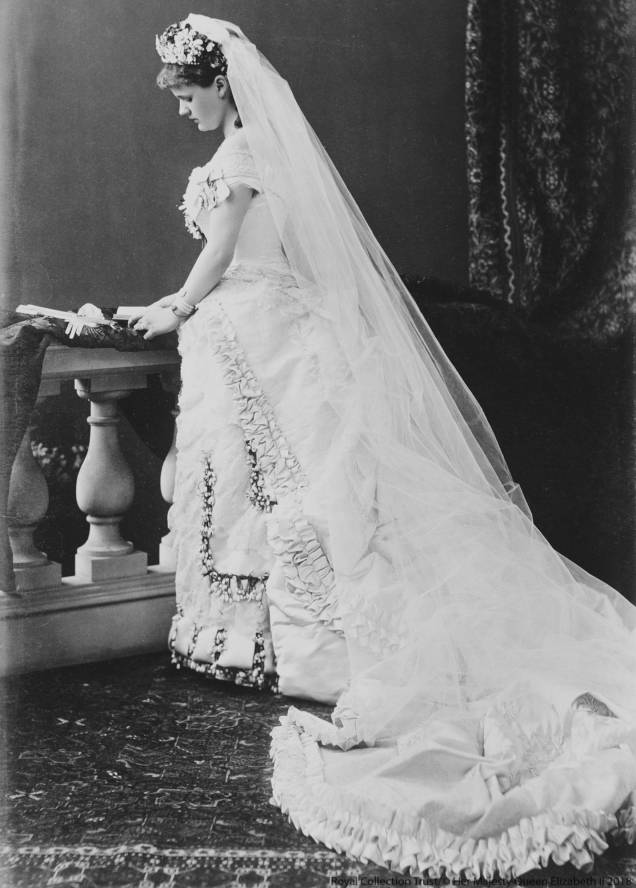 Princesa Helena se casou com o filho mais novo da rainha Vitória, o príncipe Leopoldo, em 1882 Princesa Helena se casou com o filho mais novo da rainha Vitória, o príncipe Leopoldo, em 1882