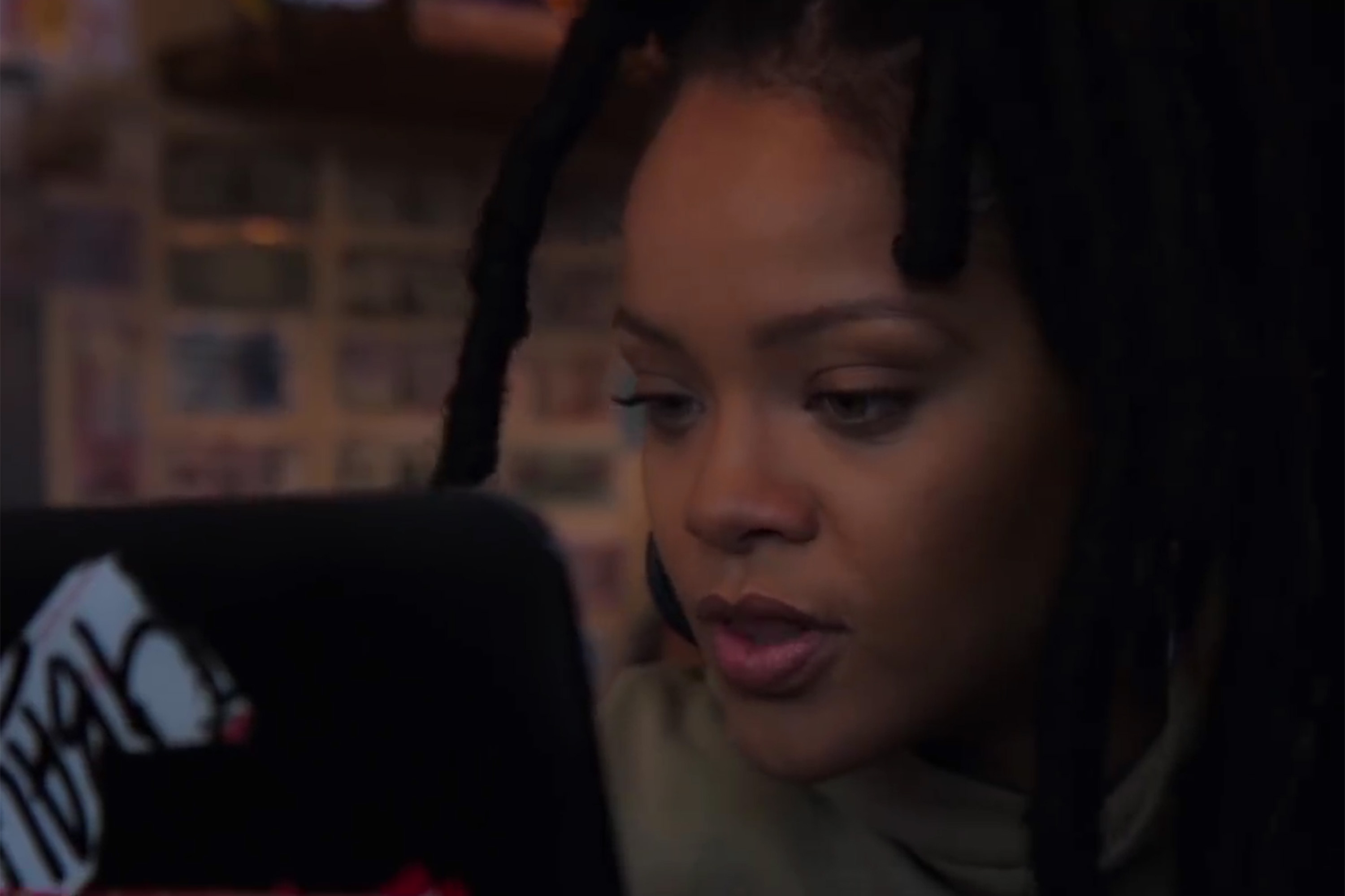 Oito Mulheres e Um Segredo