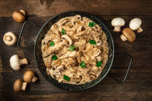Pratos típicos da Rússia - Stroganoff Pratos típicos da Rússia - Stroganoff