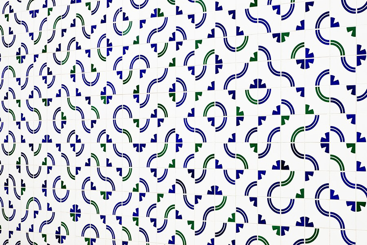 Obras do pintor brasileiro Athos Bulcão Obras do pintor brasileiro Athos Bulcão