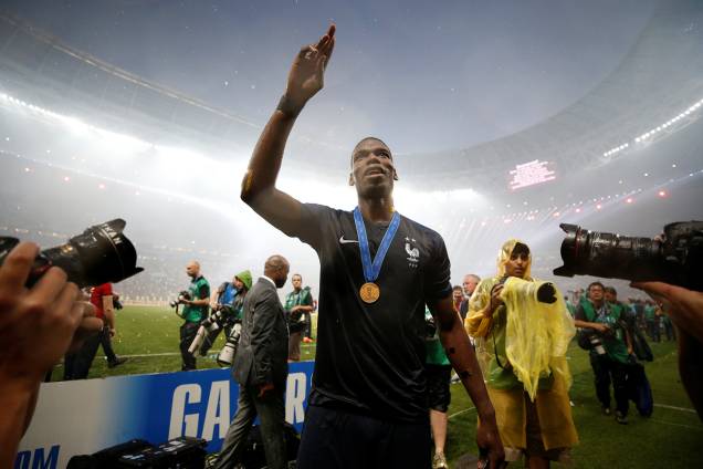Paul Pogba da França comemora vitória na Copa do Mundo 2018 no Estádio Lujniki - 15/07/2018 Paul Pogba da França comemora vitória na Copa do Mundo 2018 no Estádio Lujniki - 15/07/2018
