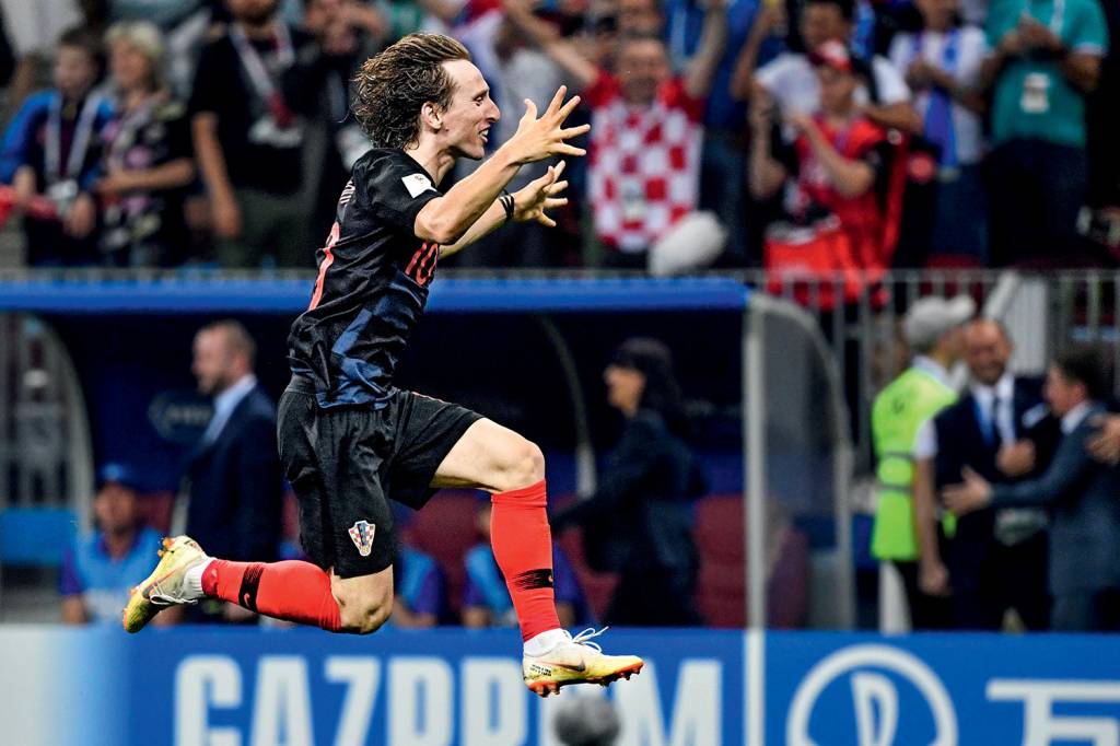 A história corre atrás da bola A história corre atrás da bola