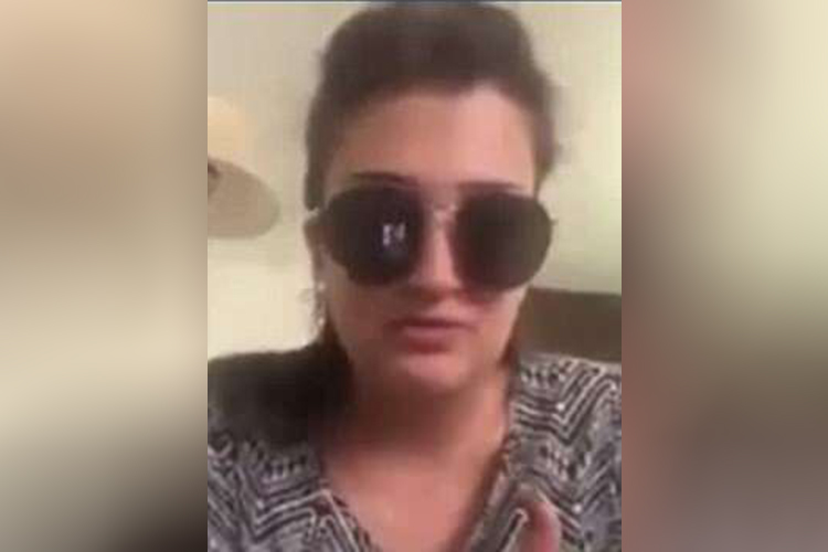 Turista libanesa é condenada à prisão por criticar Egito no Facebook