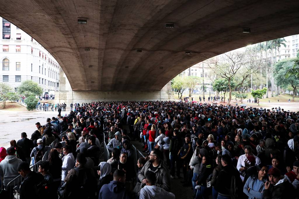 Pagamento de seguro-desemprego por crédito em conta é adiado para janeiro