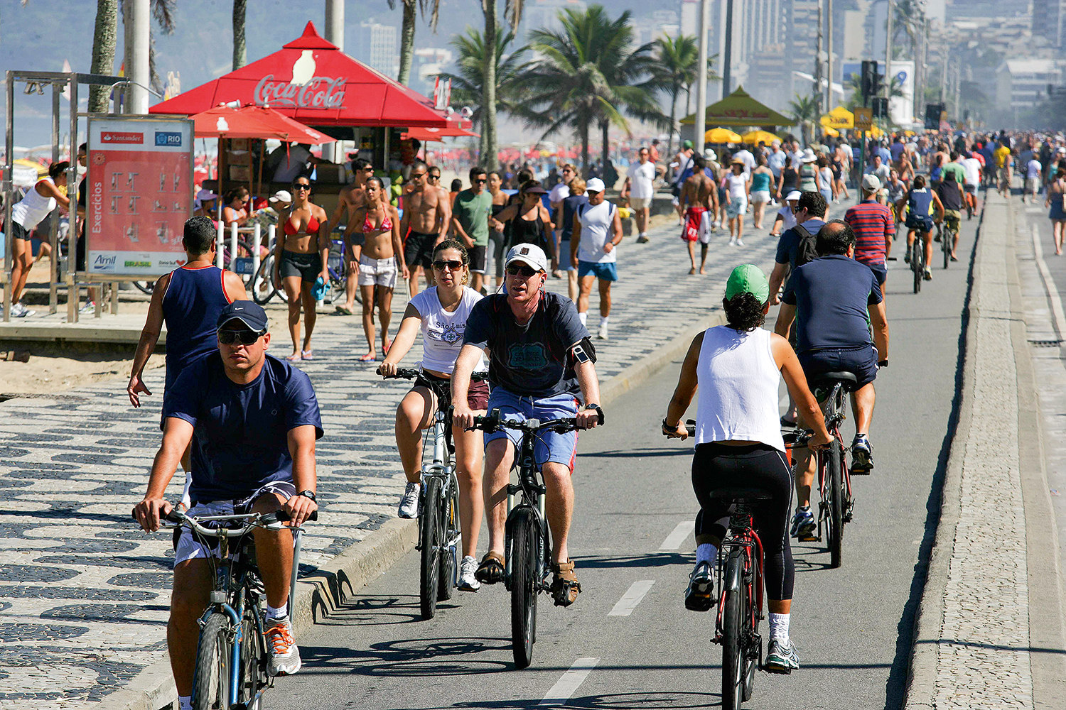 Ciclovias em Botafoto e Ipanema.FOTO- OSCAR CABRAL   29/05/2012