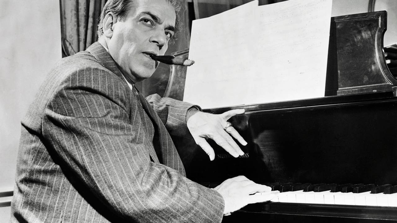 Heitor Villa-Lobos, compositor e maestro brasileiro