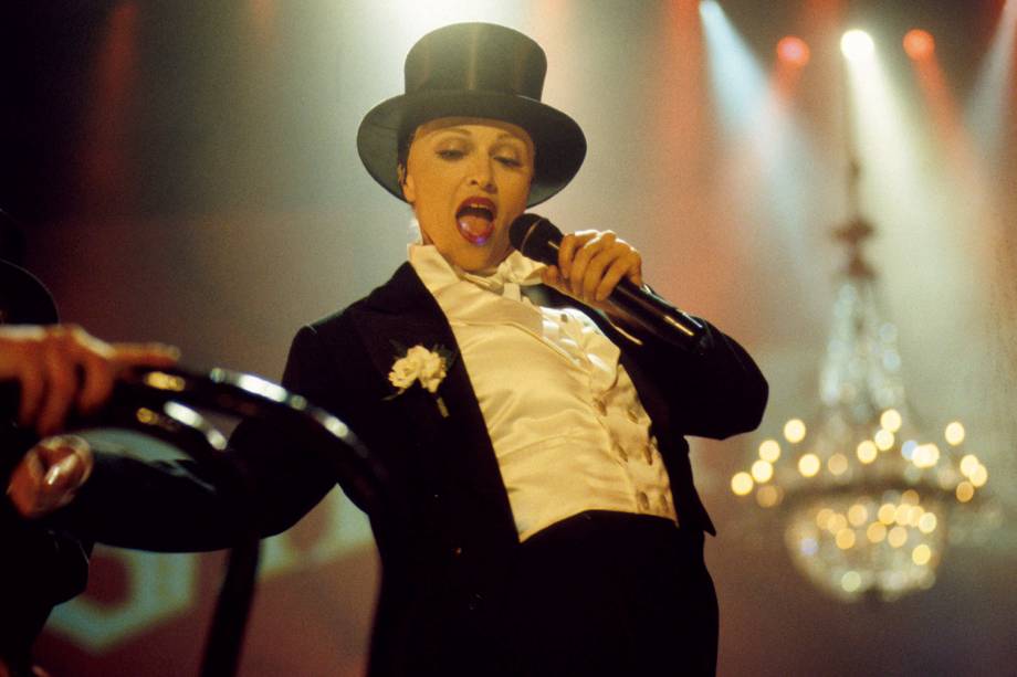 A cantora Madonna realiza apresentação durante o MTV Video Music Awards, em Los Angeles - 02/09/1993