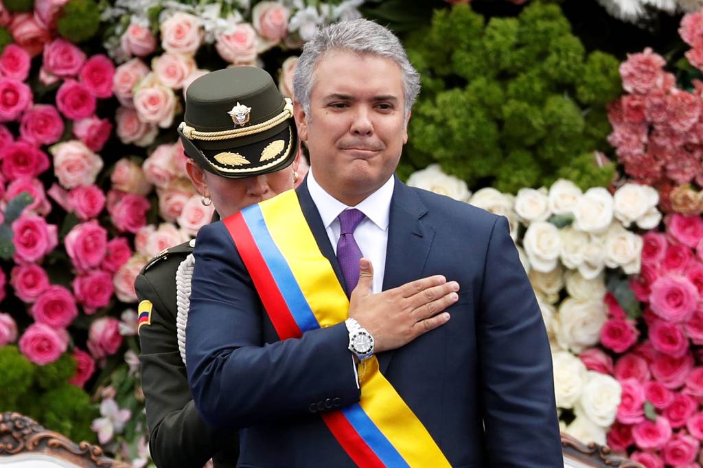 Em posse, Duque indica continuidade das negociações com a ELN