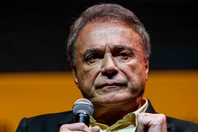 <span>O candidato também ressentiu-se dos efeitos das pesquisas eleitorais na campanha: “Decide-se quais são os favoritos antes de começar a campanha eleitoral”, afirmou Alvaro Dias</span> <span>O candidato também ressentiu-se dos efeitos das pesquisas eleitorais na campanha: “Decide-se quais são os favoritos antes de começar a campanha eleitoral”, afirmou Alvaro Dias</span>