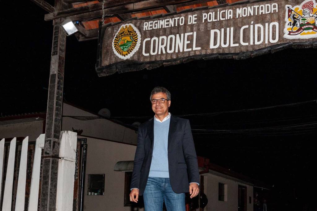 Beto Richa deixa presídio