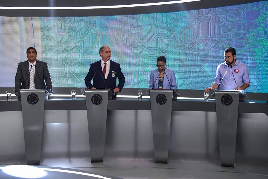 Cabo Daciolo (Patriota), Ciro Gomes (PDT), Marina Silva (Rede) e Guilherme Boulos (PSOL) participam de debate presidencial na TV Record, em São Paulo (SP) - 30/09/2018