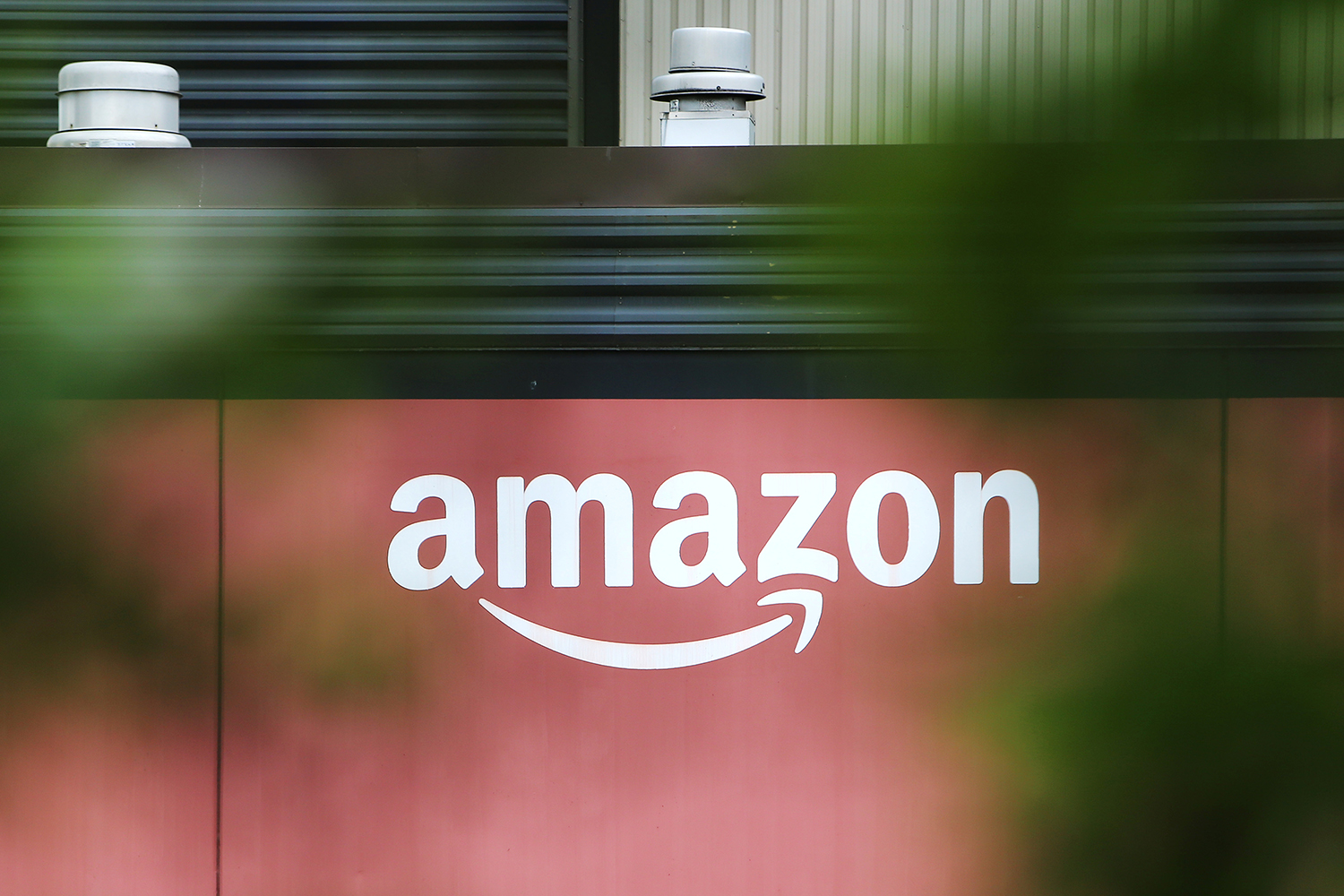 Amazon investiga venda de dados confidenciais, segundo o ‘WSJ’