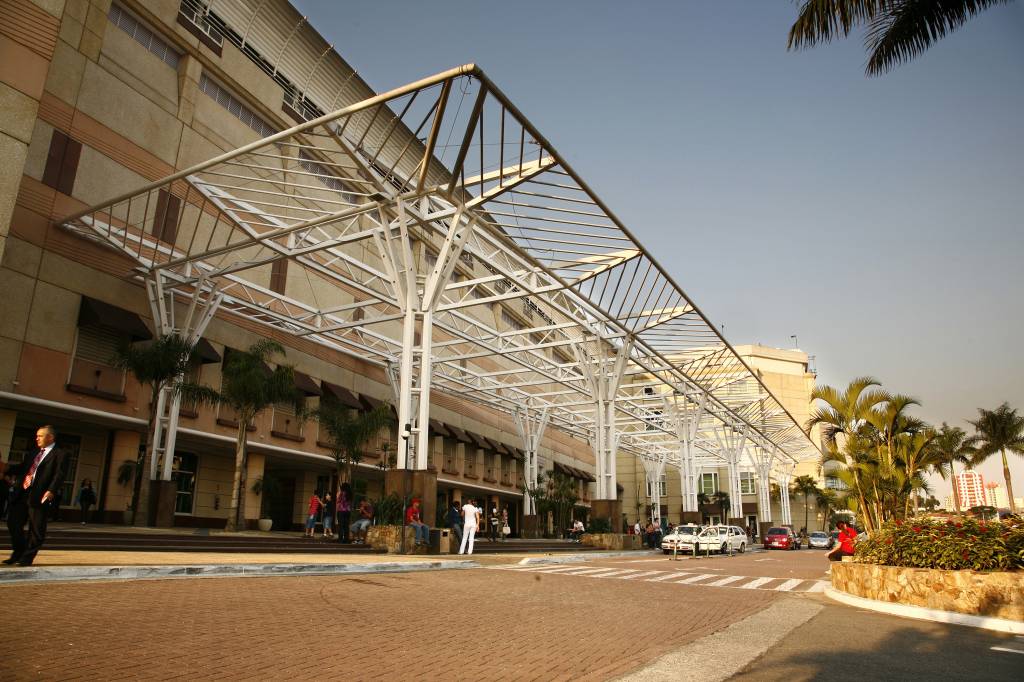 Grupo Anália Franco é investigado por compra de medida provisória