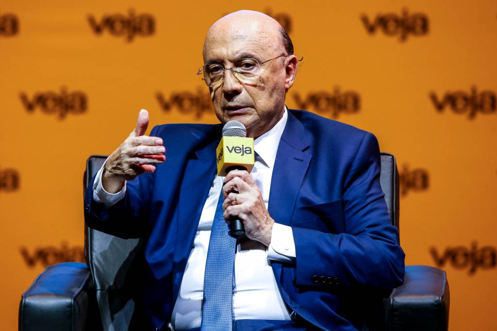 ‘Maioria da população não está nos extremos’, aposta Meirelles