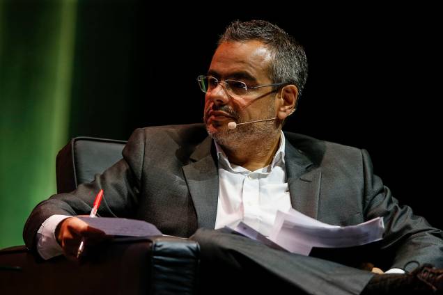 Mauricio Lima, redator-chefe de VEJA, entrevista o candidato Henrique Meirelles (MDB) Mauricio Lima, redator-chefe de VEJA, entrevista o candidato Henrique Meirelles (MDB)