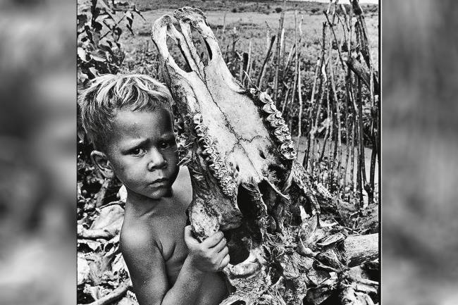 #8 A POBREZA: Mal que persiste