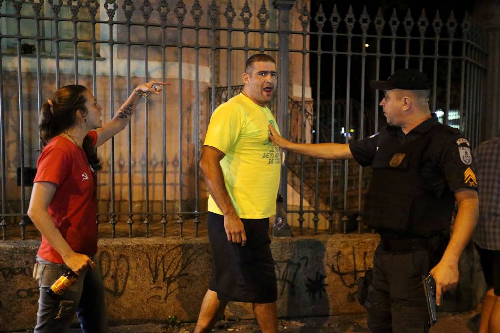 Apoiadores de Jair Bolsonaro Apoiadores de Jair Bolsonaro