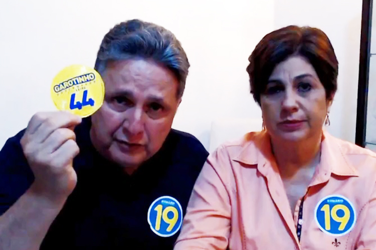 Barrado pelo TSE, Garotinho declara apoio a Romário ao governo do RJ