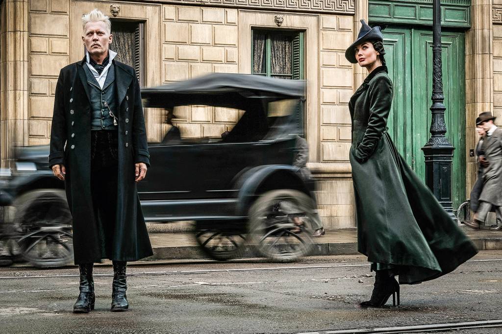 “Animais Fantásticos – Os Crimes de Grindelwald” “Animais Fantásticos – Os Crimes de Grindelwald”