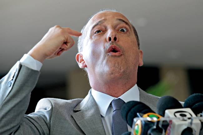 Intrigas no poder