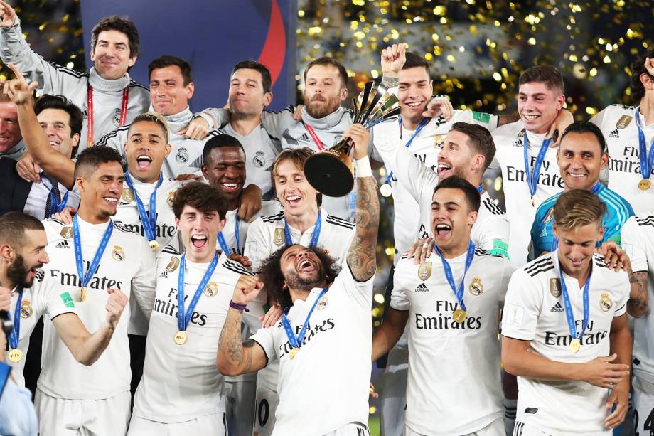 Jogadores do Real Madrid comemoram após conquistarem o Mundial de Clubes da FIFA - 22/12/2018