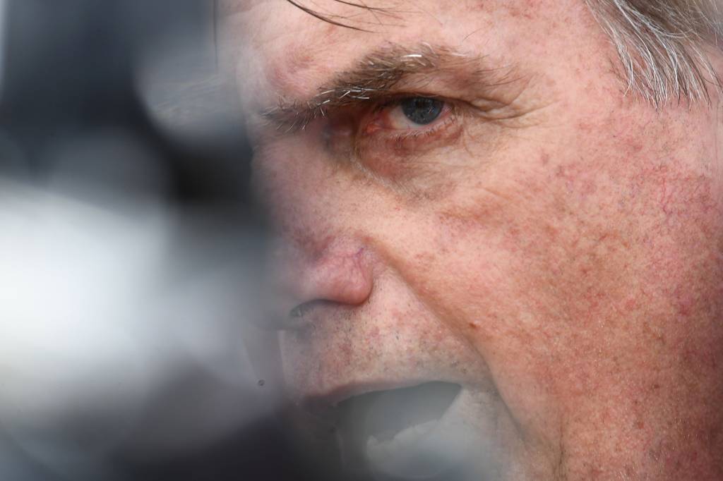 “Era vidro e se quebrou” e outras notas de Carlos Brickmann