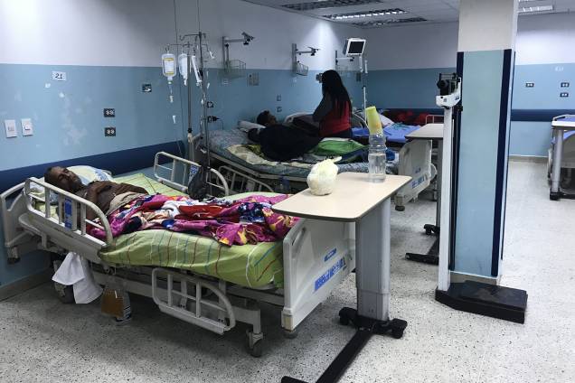 Pacientes são vistos em leitos do hospital Miguel Perez Carreno, em Caracas, na Venezuela - 31/12/2018 Pacientes são vistos em leitos do hospital Miguel Perez Carreno, em Caracas, na Venezuela - 31/12/2018