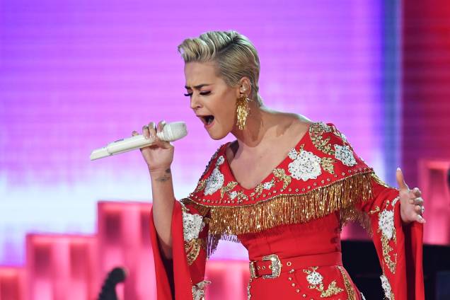 A cantora Katy Perry se apresenta durante cerimônia de premiação do Grammy, em Los Angeles - 10/02/2019 A cantora Katy Perry se apresenta durante cerimônia de premiação do Grammy, em Los Angeles - 10/02/2019