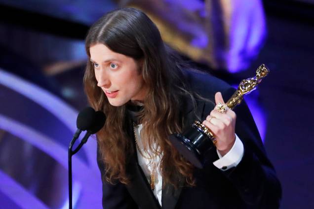 Ludwig Goransson recebe o Oscar de melhor trilha sonora original por 'Pantera Negra', durante cerimônia de premiação realizada em Los Angeles - 24/02/2019 Ludwig Goransson recebe o Oscar de melhor trilha sonora original por 'Pantera Negra', durante cerimônia de premiação realizada em Los Angeles - 24/02/2019