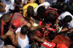 Enterro do jogador Christian Esmério, vítima do incêndio no CT do Flamengo Enterro do jogador Christian Esmério, vítima do incêndio no CT do Flamengo