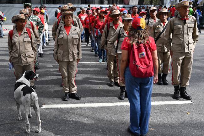 Protesto pró-Maduro