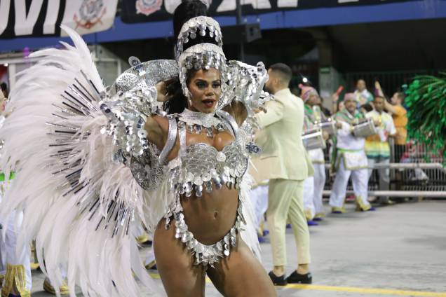 Savia David, rainha de bateria da Unidos de Vila Maria, durante o desfila da escola de samba no sambódromo do Anhembi, em São Paulo - 03/03/2019 Savia David, rainha de bateria da Unidos de Vila Maria, durante o desfila da escola de samba no sambódromo do Anhembi, em São Paulo - 03/03/2019