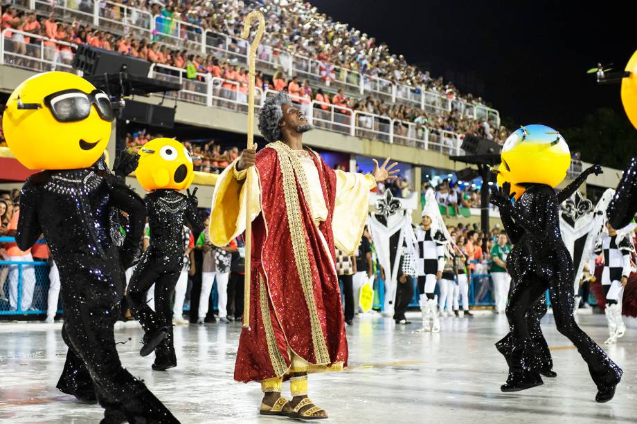 Comissão de frente da escola de samba Acadêmicos do Grande Rio, durante desfile no Sambódromo da Marquês de Sapucaí - 04/03/2019 Comissão de frente da escola de samba Acadêmicos do Grande Rio, durante desfile no Sambódromo da Marquês de Sapucaí - 04/03/2019