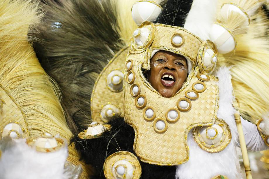 Componente da escola de samba Acadêmicos do Salgueiro durante desfile no Sambódromo da Marquês de Sapucaí - 04/03/2019 Componente da escola de samba Acadêmicos do Salgueiro durante desfile no Sambódromo da Marquês de Sapucaí - 04/03/2019