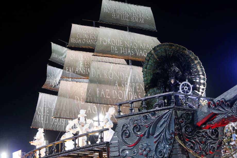 Carro alegórico da escola de samba Imperatriz Leopoldinense - 04/03/2019 Carro alegórico da escola de samba Imperatriz Leopoldinense - 04/03/2019
