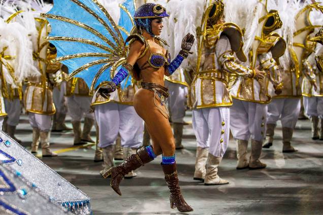 A ex-BBB Cacau Colucci durante desfile da escola de samba Dragões da Real - 03/03/2019 A ex-BBB Cacau Colucci durante desfile da escola de samba Dragões da Real - 03/03/2019