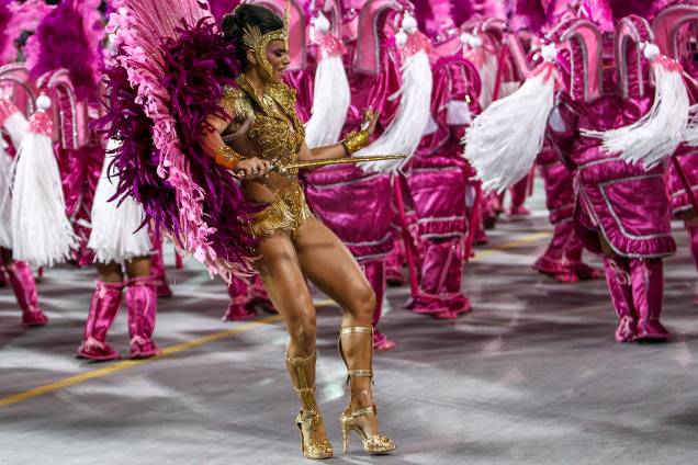 A escola de samba Rosas de Ouro é a quinta a desfilar no Sambódromo do Anhembi - 03/03/2019 A escola de samba Rosas de Ouro é a quinta a desfilar no Sambódromo do Anhembi - 03/03/2019