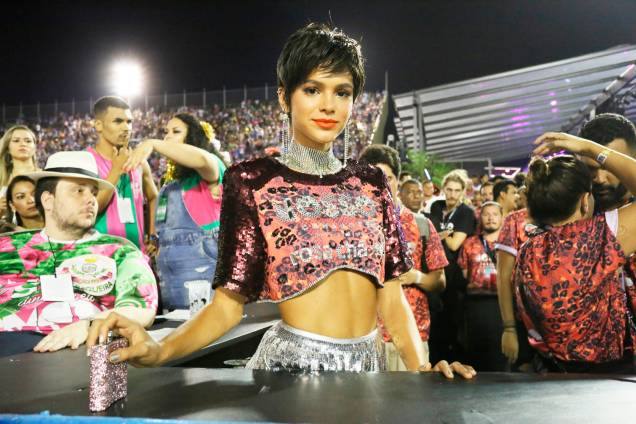 Bruna Marquezine posa para foto em camarote no Sambódromo da Marquês de Sapucaí - 05/03/2019 Bruna Marquezine posa para foto em camarote no Sambódromo da Marquês de Sapucaí - 05/03/2019