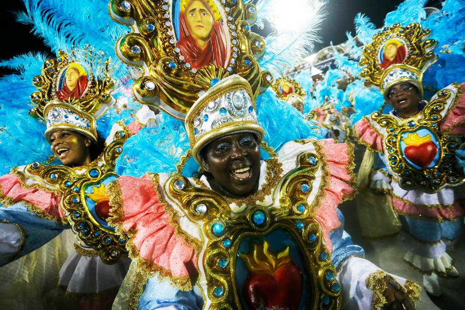 Com o enredo 'Na Madureira Moderníssima, hei sempre de ouvir cantar uma Sábia', a escola de samba Portela desfila na Marquês de Sapucaí - 05/03/2019