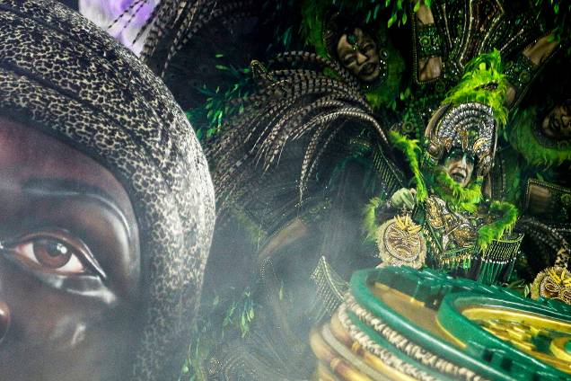 Com o enredo 'Oxalá, salve a princesa! A saga de uma guerreira negra', a escola de samba Mancha Verde desfila no Sambódromo do Anhembi, em São Paulo (SP) - 02/03/2019 Com o enredo 'Oxalá, salve a princesa! A saga de uma guerreira negra', a escola de samba Mancha Verde desfila no Sambódromo do Anhembi, em São Paulo (SP) - 02/03/2019