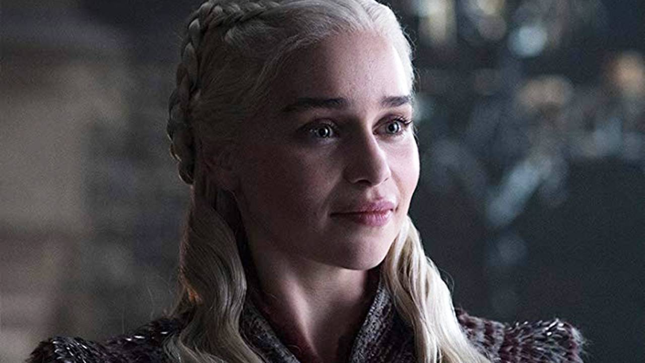 A atriz Emilia Clarke como Daenerys, de 'Game of Thrones'
