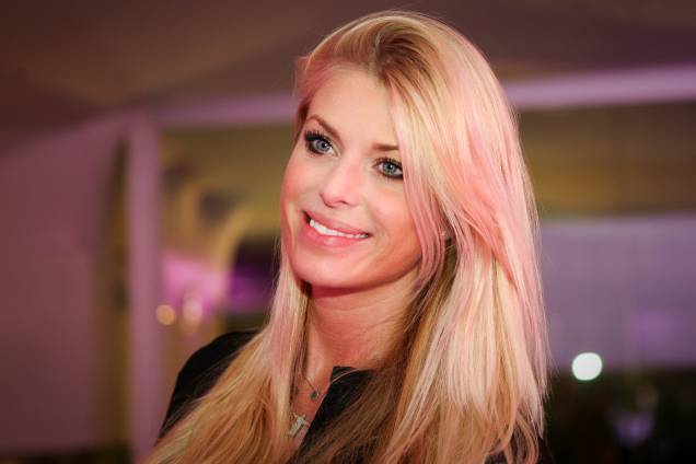 A modelo e apresentadora Caroline Bittencourt, 37 A modelo e apresentadora Caroline Bittencourt, 37