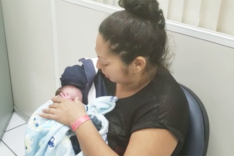 Polícia localiza bebê que foi sequestrado de hospital no Recife