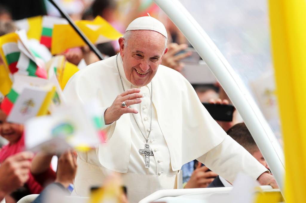 Papa aprova visitas para contestado santuário na Bósnia