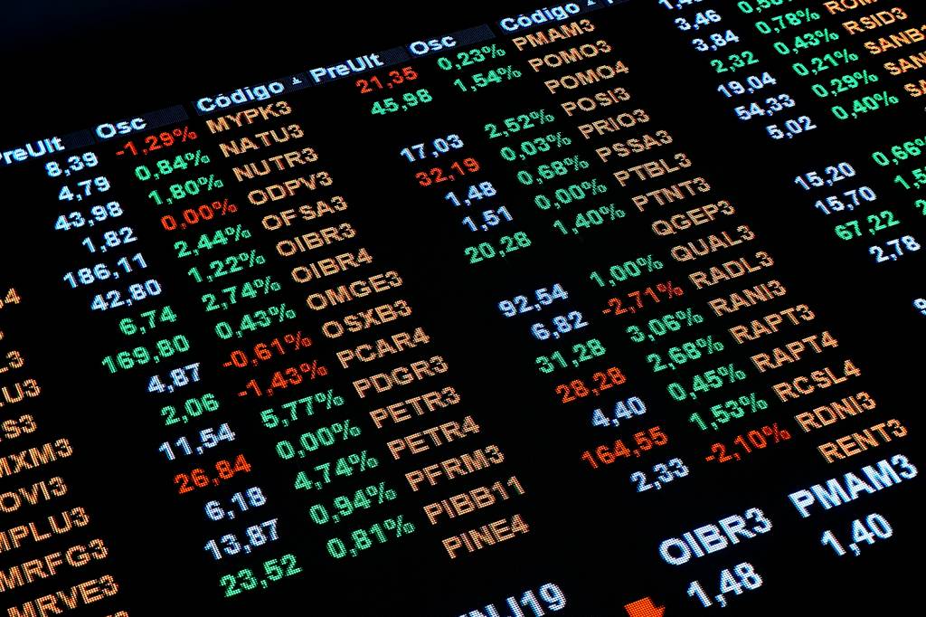 Ibovespa sobe aos 144 mil pontos com impulso da Vale e da WEG, enquanto cenário fiscal segue no radar