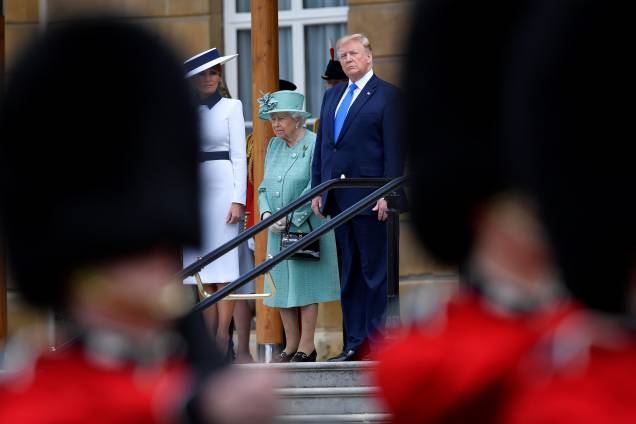 Donald Trump e Melania Trump são recebidos pela rainha Elizabeth II no palácio de Buckingham durante visita de Estado do presidente dos Estados Unidos ao Reino Unido - 03/06/2019 Donald Trump e Melania Trump são recebidos pela rainha Elizabeth II no palácio de Buckingham durante visita de Estado do presidente dos Estados Unidos ao Reino Unido - 03/06/2019