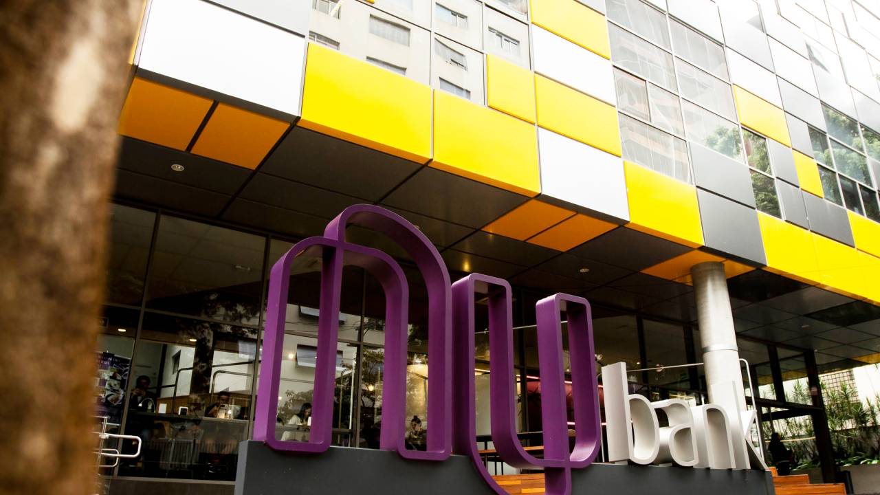 Nubank.