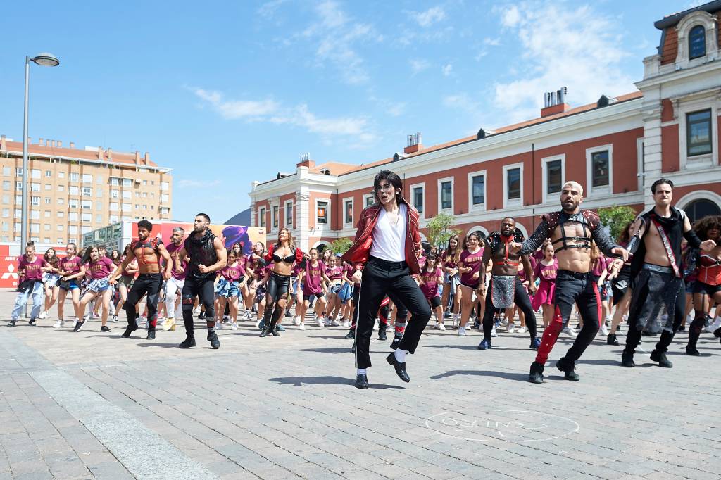 ‘Forever’ Tribute to Michael Jackson On HIs 10th Death Anniversary ‘Forever’ Tribute to Michael Jackson On HIs 10th Death Anniversary