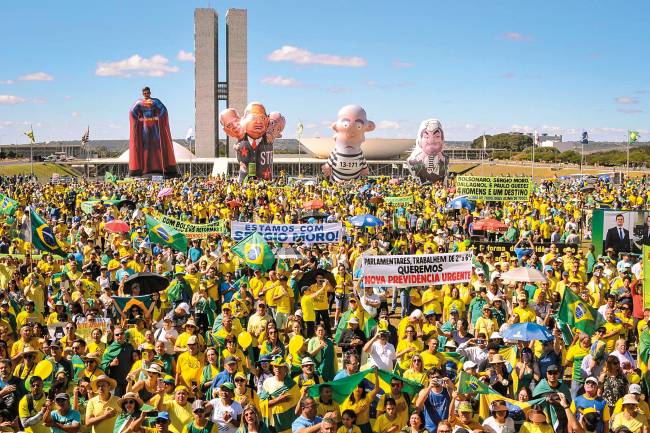 Protesto em apoio ao presidente Bolsonaro